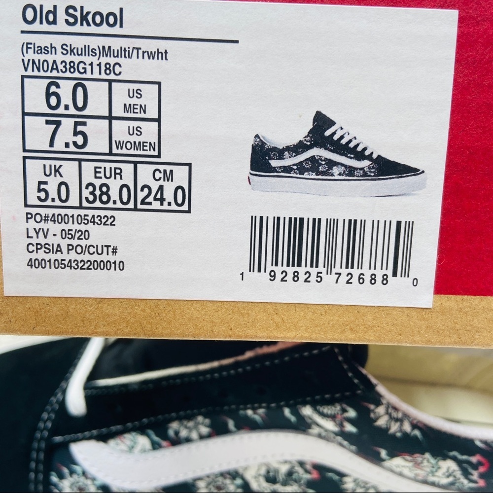 NWT Vans Old Skool - Picture 6 of 6